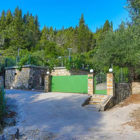 Sevi Vila Gaios